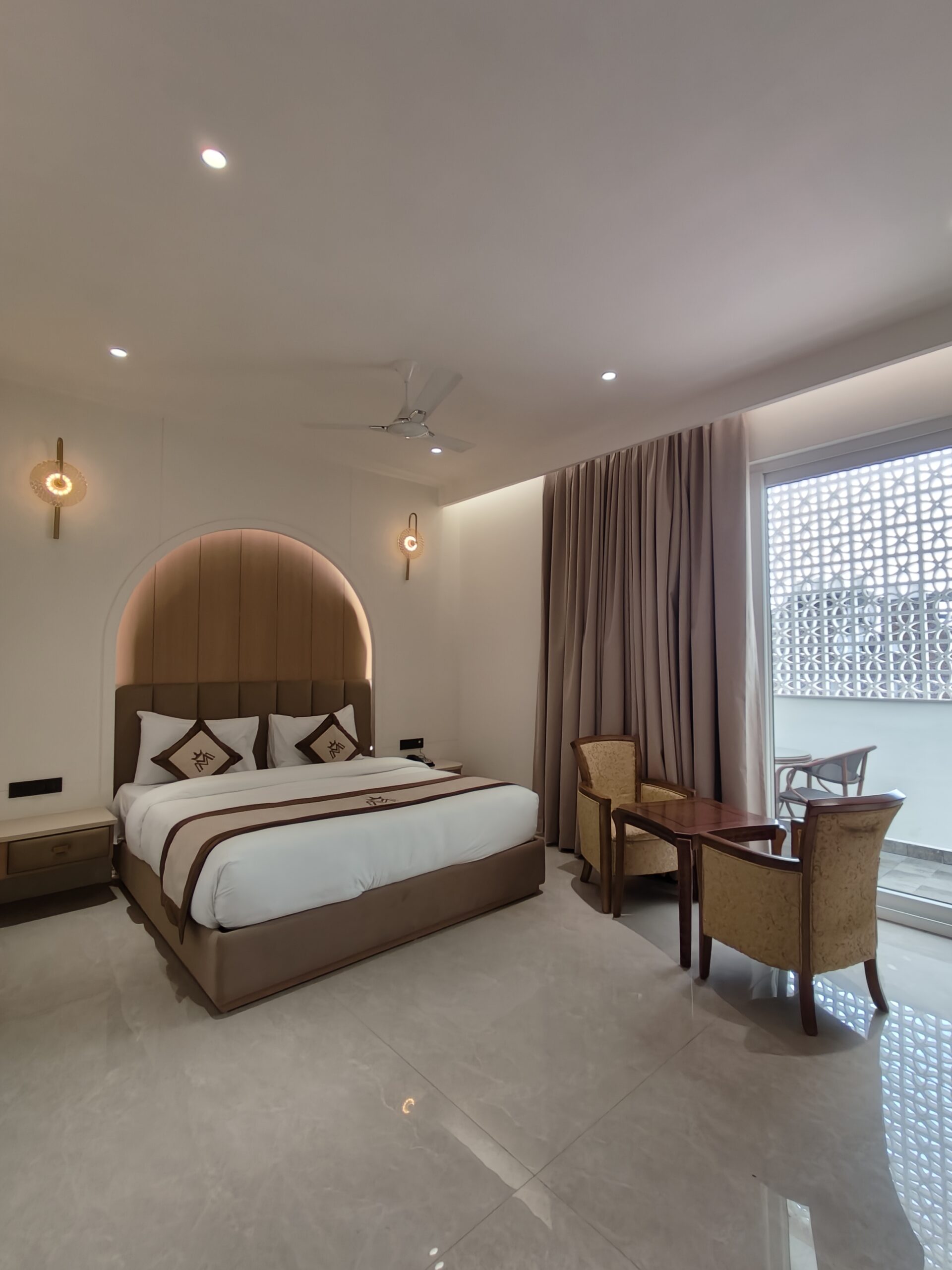 Executive Room